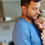 HÃY QUÊN ANH ( NHẠC TRẺ )