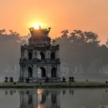 VIỆT NAM