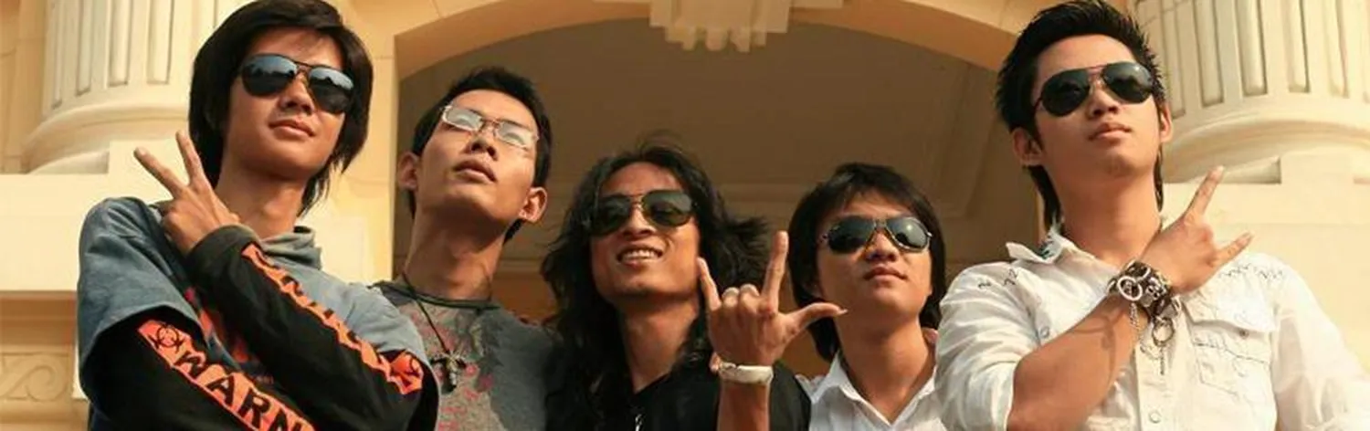 Thánh Giá Đỏ
